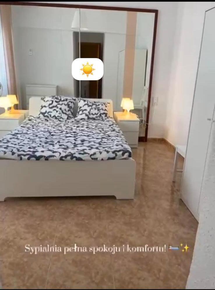 Kala Muy Confortable Alojamiento Para Hasta 7 Personas 쿠엘라 외부 사진